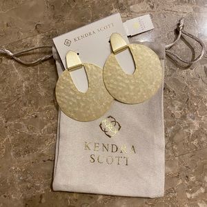 NWT Kendra Scott Gold Diane Earrings
